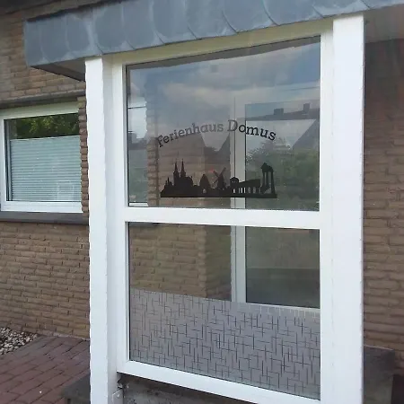 Domus Apartment