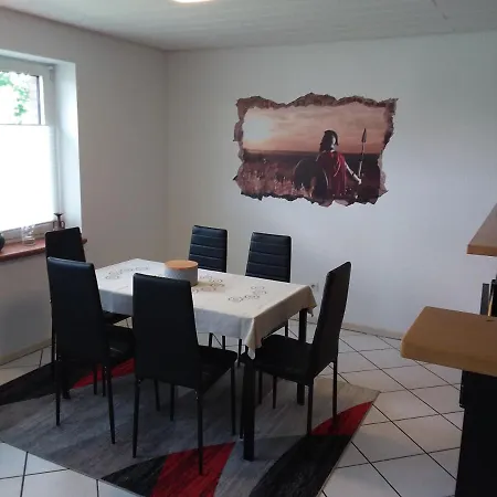 Domus Apartment *